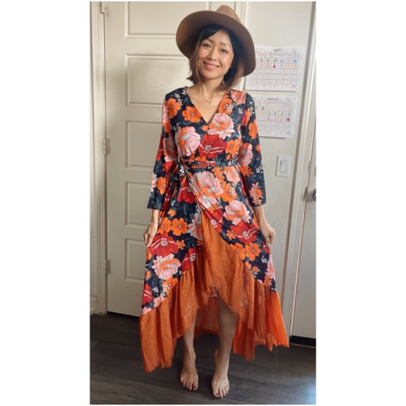 Dresses & Skirts - 019 Ruffle hem floral print boho gypsy maxi dress